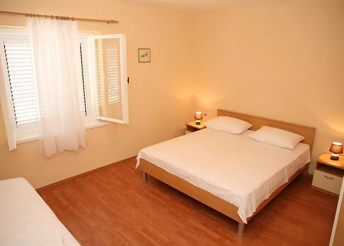 Radic Lägenhet Trogir